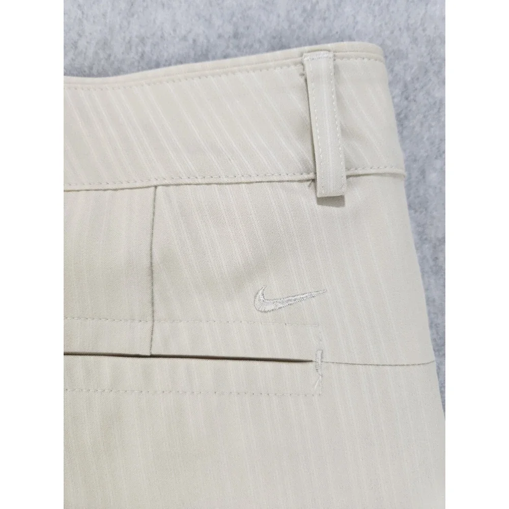 Nike Golf‎ Dri Fit Flat Front Shorts Beige w/ Stripes Women's Size 10 Medium